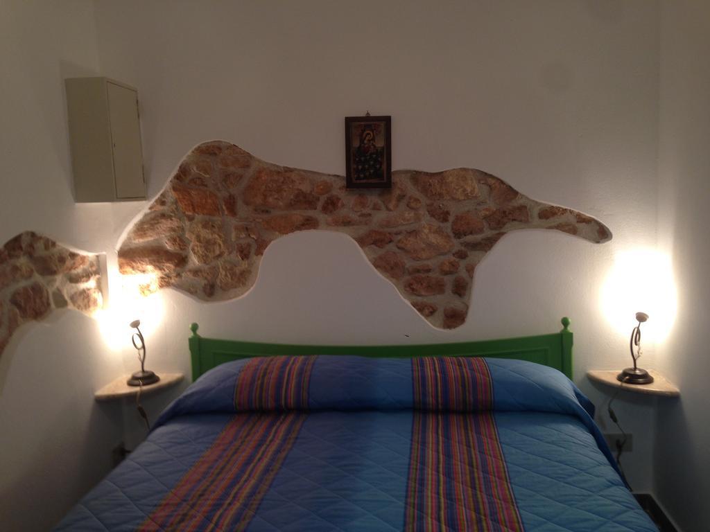 Casa Con Verande Sul Mare A 2 Minuti A Piedi Dalla Spiaggia Custonaci Chambre photo